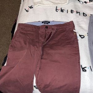 Slim fit Tommy Hillfiger pants. Burgundy size 33.
